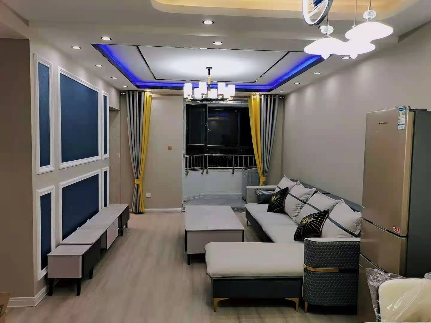 从安全角度考虑，女生住公寓还是小区好？(图3)